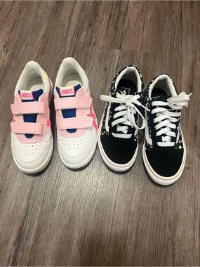 ASICS Japan S PS & vans off the wall sneaker bundle
